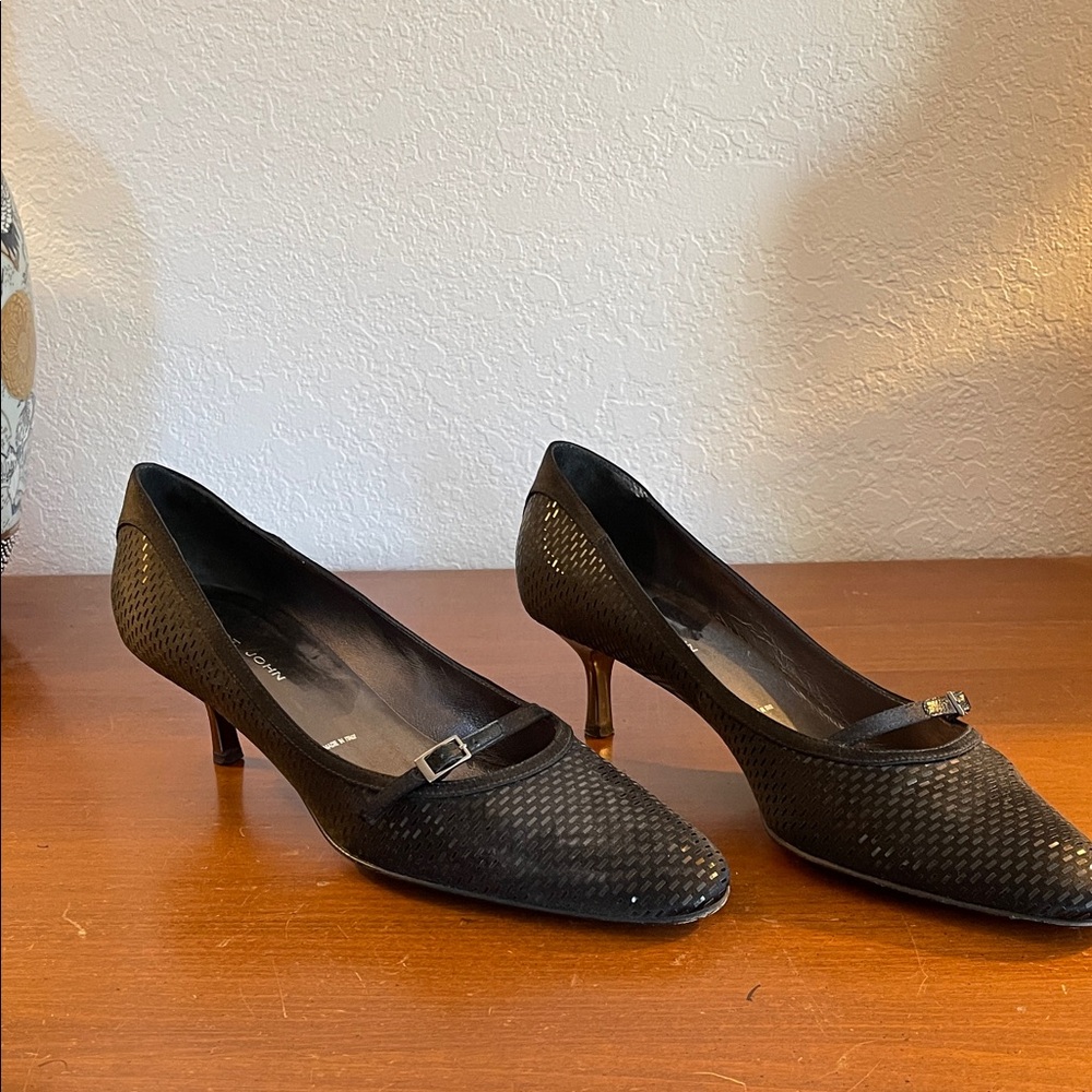 Elegant Black St John heels